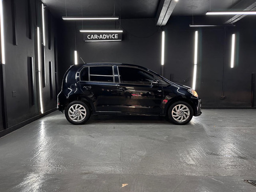 Volkswagen Up! 1.0 HIGHLINE 5P L17 2017