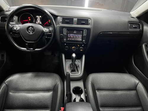 Volkswagen Vento 1.4 TSI BM TECH COMFORTLINE L16 2018