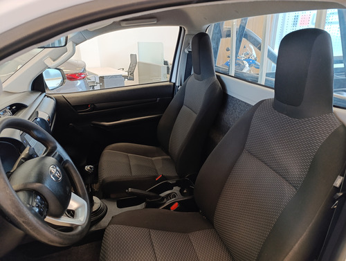 Toyota Hilux Pick-Up 2.4 Cs Dx 150cv 4x4 2021
