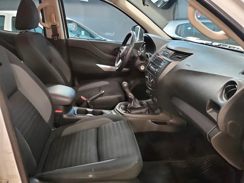 Nissan Frontier 2.3 S Cd 4x4 Mt 2023