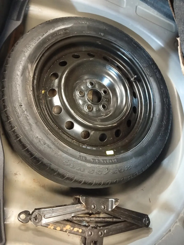 Toyota Corolla 1.8 Xli L/14 2015