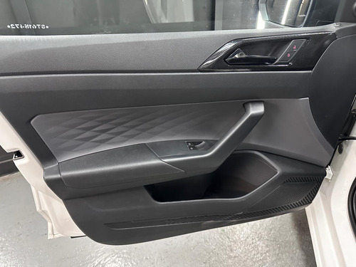 Volkswagen Polo 1.6 MSI TRACK L25 2024