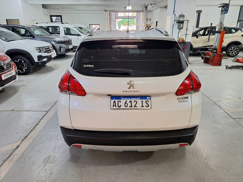 Peugeot 2008 1.6 Feline 2018