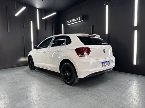 Volkswagen Polo 1.6 COMFORTLINE 5P L18 2018