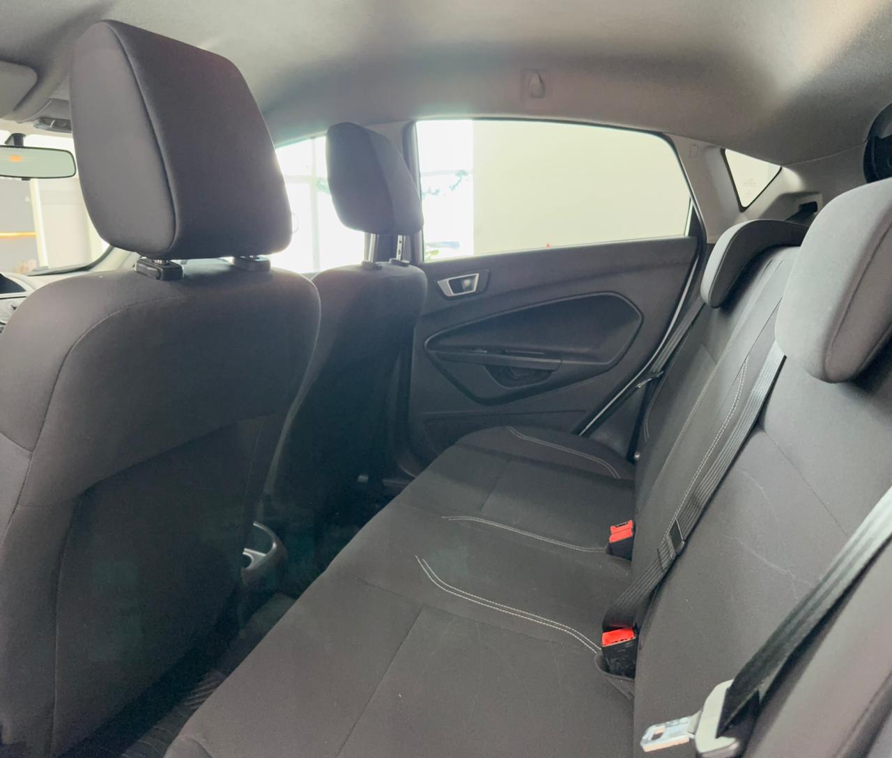 Ford Fiesta SE 1,6 MT 5P 2016