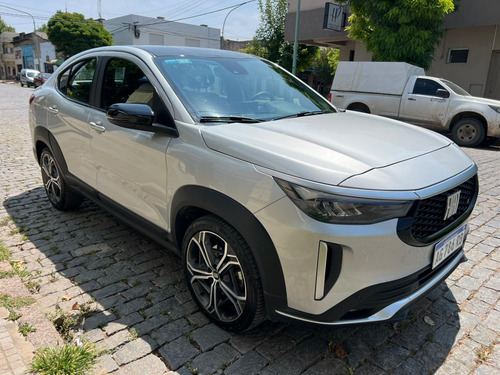 Fiat FASTBACK TURBO 270 AT 2024