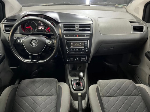 Volkswagen Suran 1.6 HIGHLINE I MOTION L15 2015