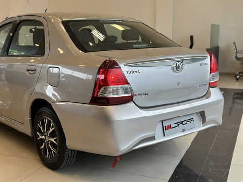 Toyota Etios 1.5 Sedan Xls 2018