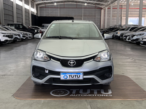 Toyota Etios 1.5 Sedan Xs 2018