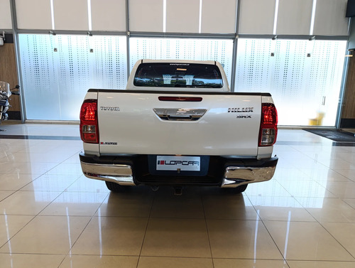 Toyota Hilux Pick-Up 2.8 Cd Srx 177cv 4x4 2019