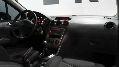 Peugeot 308 1.6 Allure 2014