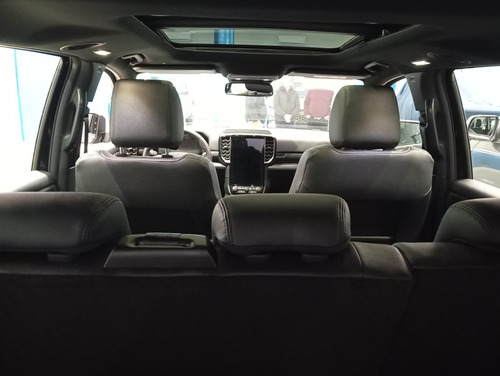 Ford Everest 2.3 Gtdi Titanium 4X4 At 2025