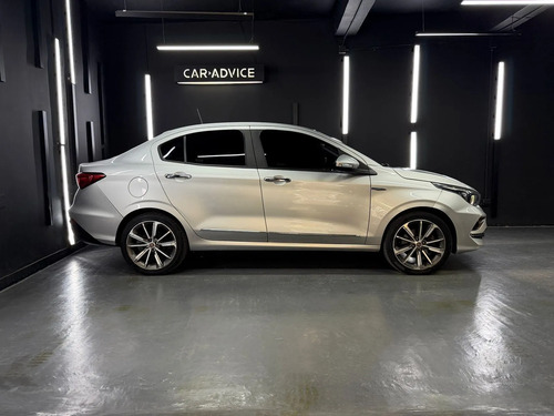 Fiat Cronos 1.8 PRECISION AT L18 2019