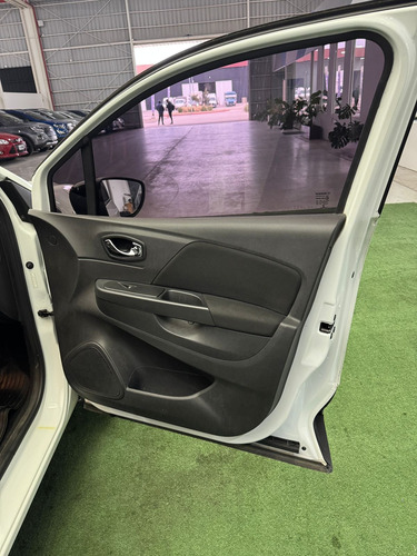 Renault Captur 2.0 Zen 2019