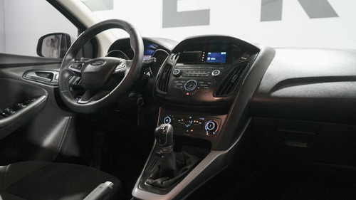 Ford Focus III 1.6 S 2016