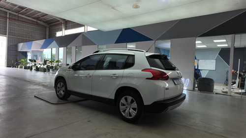 Peugeot 2008 1.6 Allure 2017