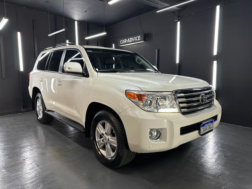 Toyota Land Cruiser 4.5 D4-D 200 VX AT 2013