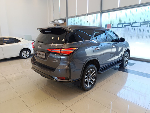 Toyota SW4 2.8 Srx 204Cv 4X4 7As At 2025