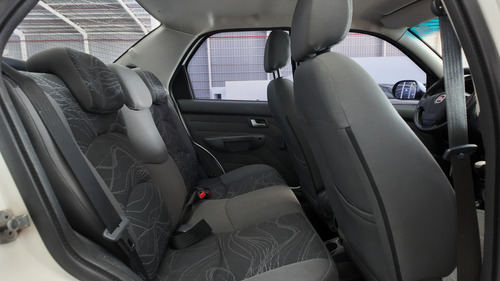 Fiat Siena 1.6 El 16V 2015