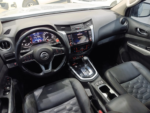 Nissan Frontier 2.3bt Platinum 4x4 At L22 2022