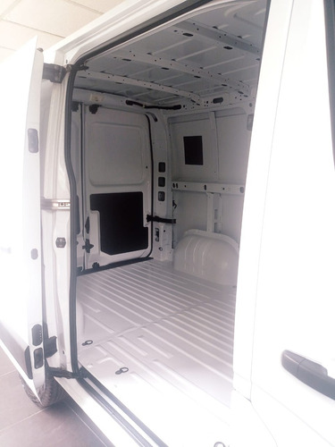 Renault Master 2.3 L1h1 2025