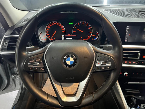 BMW 320 I SEDAN SPORTLINE 2020
