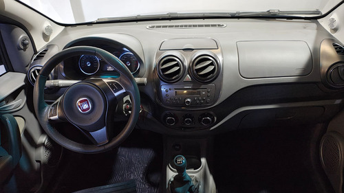 Fiat Palio 1.6 Essence 115cv 2015