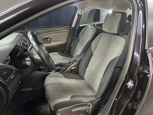 Renault Fluence 2.0 LUXE L15 2015