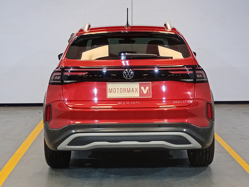 Volkswagen Nivus 200 Tsi Highline At L/25 2025