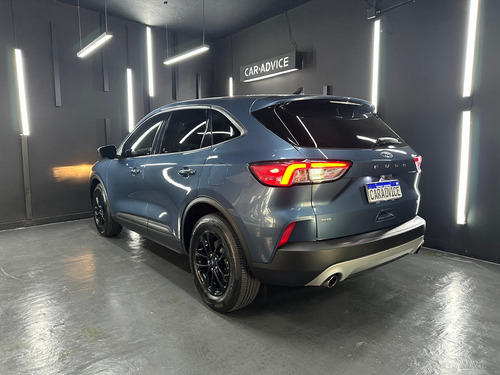 Ford Kuga 2.5 4X2 SE HIBRIDA AT L20 2020