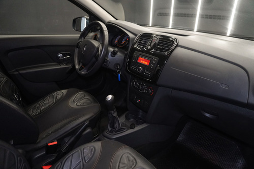 Renault Sandero Stepway 1.6 Privilege 105cv 2017