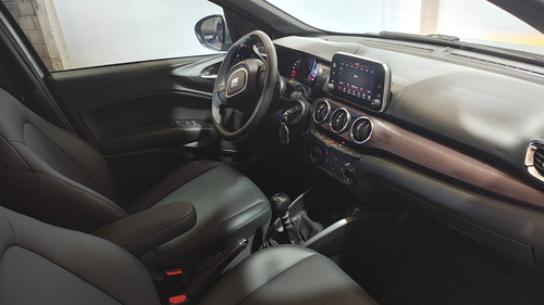 Fiat Cronos 1.3 Stile Mt 2023