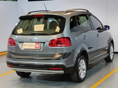 Volkswagen Suran 1.6 Highline L/15 2015