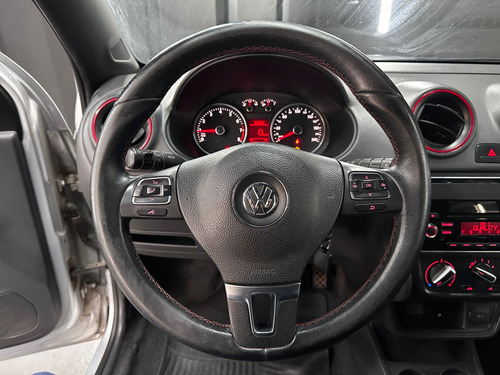 Volkswagen Gol 1.6 TREND SPORTLINE 5P L15 2016