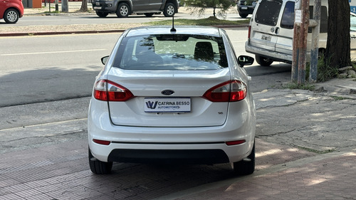 Ford Fiesta Kinetic 1.6 S Plus 120cv 2014
