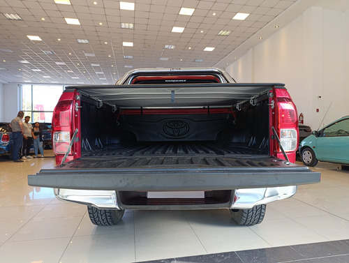 Toyota Hilux Pick-Up 2.8 Cd Srv Pack 177cv 4x2 2016