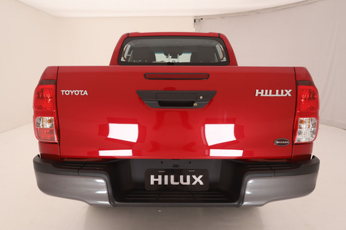 Toyota Hilux Pick-Up 2.4 Cd Dx 150cv 4x4 2025