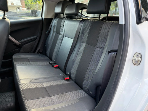 Peugeot 208 1.6 FELINE L16 2018