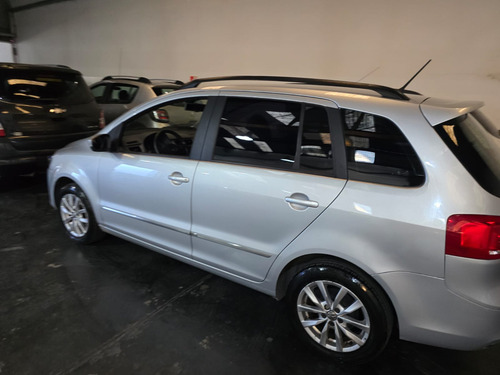 Volkswagen Suran 1.6 Imotion Highline 2013