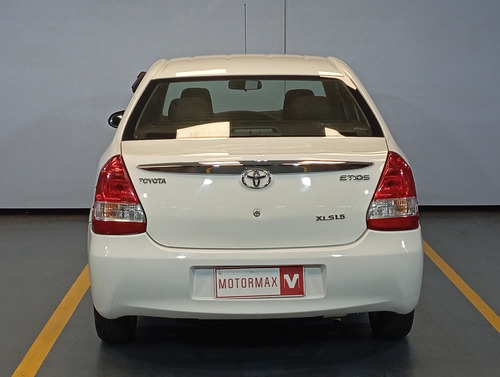 Toyota Etios 1.5 4 P Xls 2015