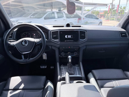 Volkswagen Amarok 3.0 Tdi 4x4 Dc Hero At8 2025 2025