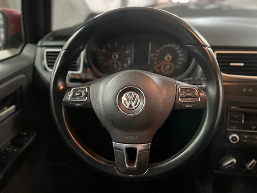 Volkswagen Fox 1.6 Highline 2011