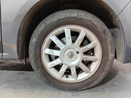 Renault Sandero 1.6 16v Privilege 2015