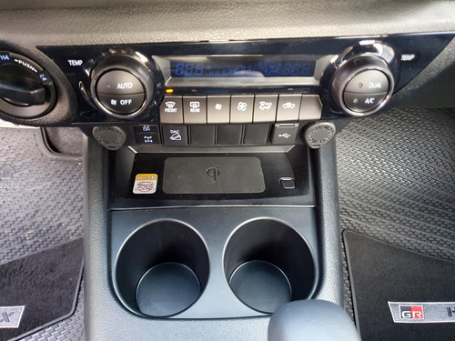 Toyota Hilux Hilux 2.8 Dc 4x4 GR-S IV Tdi At6 (204cv) 2025