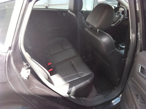 Ford Fiesta Kinetic 1.6 Sedan Titanium Powershift 120cv 2014