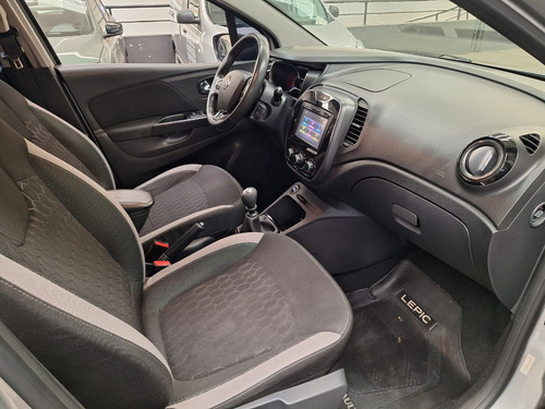 Renault Captur 2.0 Zen 2017