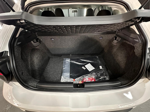 Volkswagen Polo 1.6 MSI TRACK L25 2024