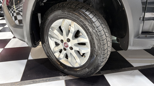 Fiat Strada 1.6 Adventure Cd 2015