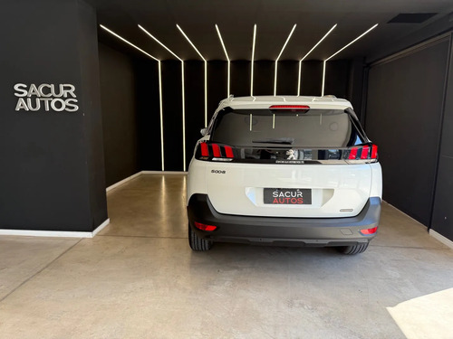 Peugeot 5008 1.6 Allure Tiptronic 2018