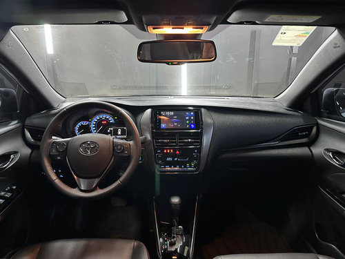 Toyota Yaris 1.5 S CVT 5P 2025